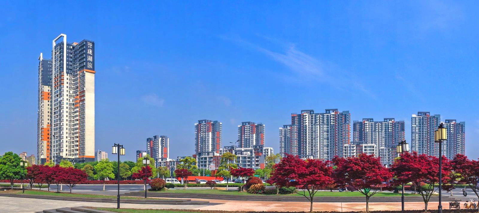 《城东一景》 吕才良 摄.jpg