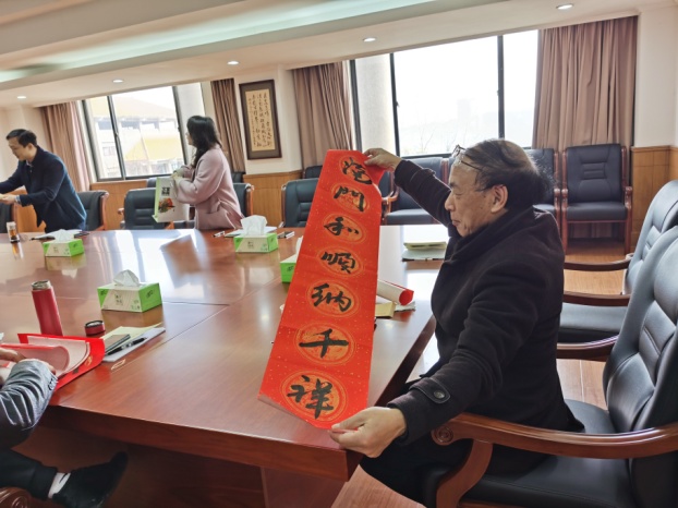 纪委3.jpg